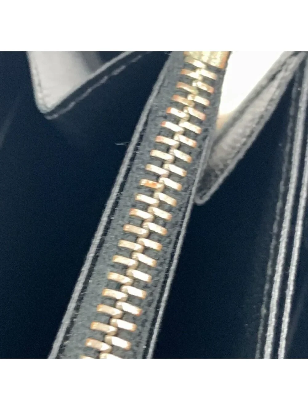 Louis Vuitton Epi Zippy Wallet Zip Around Black